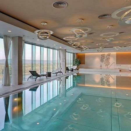 Grand Hotel River Park, A Luxury Collection Hotel, Bratislava Exterior photo